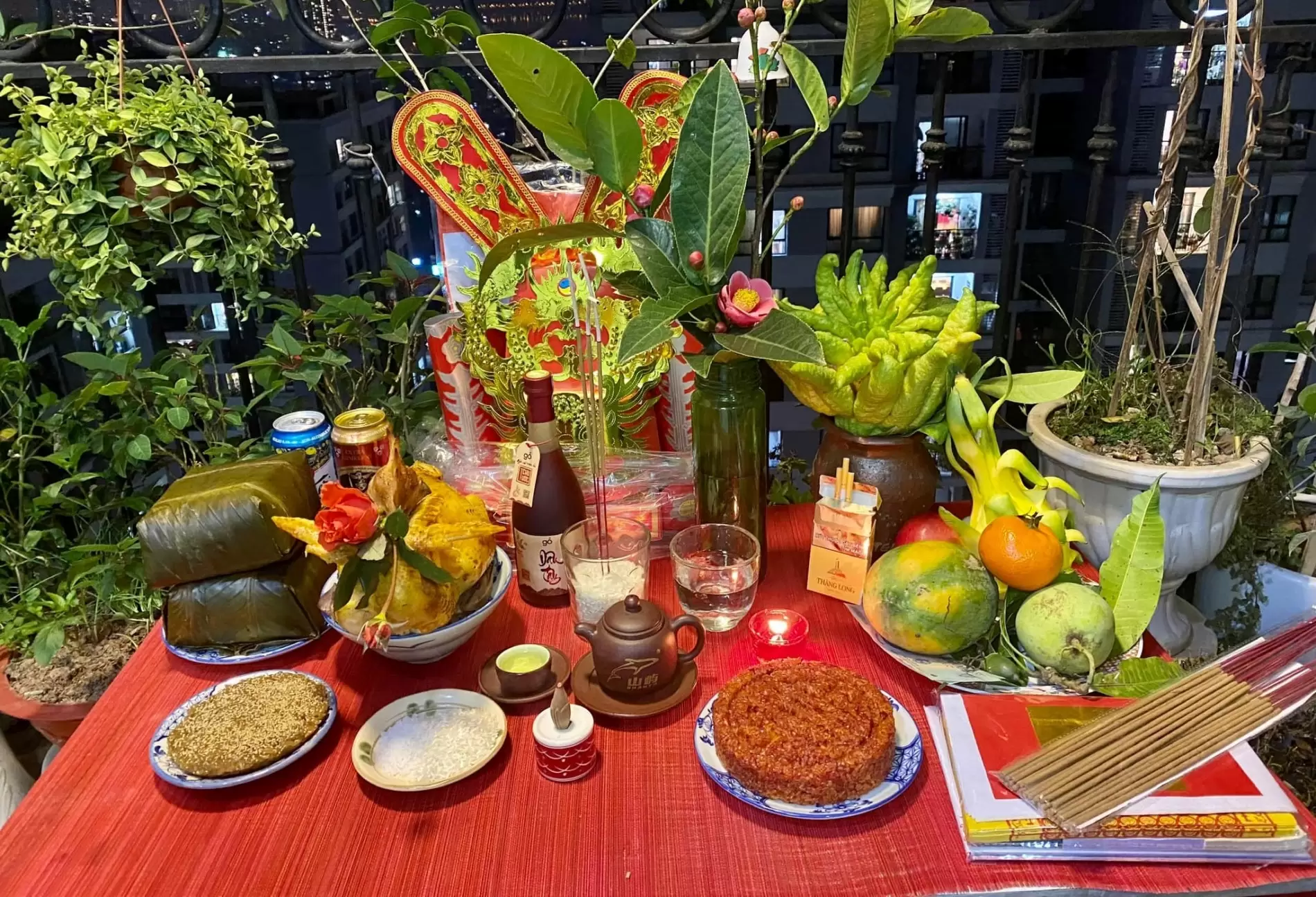 Dịch Vụ Cung Cấp Mâm Cúng Giao Thừa Trọn Gói Tại Quận 2 – VIFOOD | Giao Nhanh – Lễ Đủ – An Tâm Đón Tết